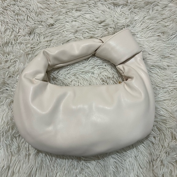 Melie Bianco Alexandra Cream Vegan Top Handle Bag - Picture 2 of 6